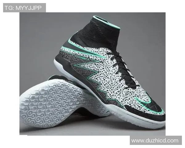 提升球技的必备选择耐克足球训练鞋助你在场上闪耀表现